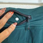 Lululemon  Hotty Hot Skirt Deep Green size 6 Photo 5