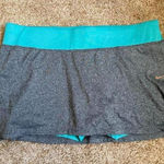 Nike  Skirt Athletic Running Tennis‎ Skort Turquoise Shorts Gray Size Large Photo 0