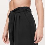 Lululemon  Cropped Noir Pants Photo 2