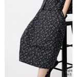 Uniqlo Cotton Cocoon Skirt in Printed Floral Black Photo 1
