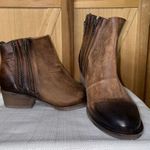 Circle G  Two-Tone Brown Ankle Boots Photo 1