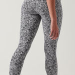 Athleta  Salutation Stash Textured Legging Photo 0