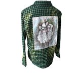 A Rare Bird Christmas Distressed Cowboy Santa Plaid Flannel Shirt, Sz S/M Green Size M Photo 5
