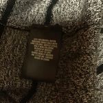 Mossimo striped v neck sweater Gray Size M Photo 2