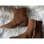 No Boundaries No Bo size 8 Caramel Brown Suede Women's Ankle Boots with Studded Detail Photo 2