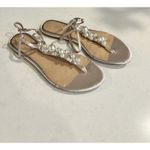 Badgley Mischka Jewel  Women's Larissa Flat Pearls Ornamented Sandal Champagne 7 Photo 6