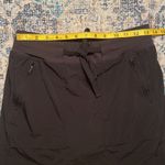 Athleta black Chelsea Cargo Skort Size 4 Photo 5