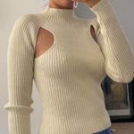 Open Edit Open-edit Women's Cream and White Jumper Photo 2