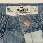 Hollister  Curvy High-Rise Mom Jean - Blue - 24 Photo 8