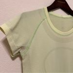 Lululemon  swiftly tech short sleeve stretchy T-shirt, neon yellow, size 8 Photo 5