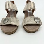 Taos Carousel 2 Wedge Sandals Size 9 Leather Python Suede Metallic Tan Photo 2