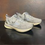 Brooks  Bedlam 3 Women's Gray Knit Running Shoes 1203301B083 Size 9B Photo 4