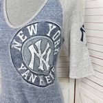 Majestic Official MLB New York Yankees V Neck Slub Tee Shirt Blue Grey Medium Photo 4