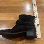 Gentle Souls Gentle soul by Kenneth Cole Best chain black ankle boots size 9. Photo 12