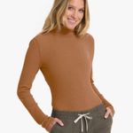 Vuori  Bleeker Bodysuit Caramel Photo 1