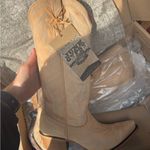 NEW Lane Boots Tan Size 9 Photo 0