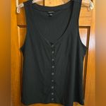 Torrid  RIBBED SNAP FRONT
HENLEY MIDI TANK SIZE 1
Great Condition Photo 4