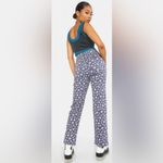 Rolla's Elderflower Original Straight Leg floral print jeans Blue Size 25 Photo 1