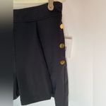 Ellen Tracy  Black Pleated Dress Shorts Gold Buttons Womens M NEW Photo 1