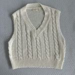 Altar'd State Altar’d State cable knit v neck cropped sweater vest in white size medium Photo 1