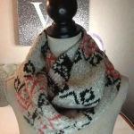 American Eagle Outfitters infinity scarf NWT Photo 0