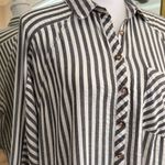 Mod Ref  Striped Button Down Shirt in Black and White Photo 1