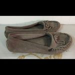 Minnetonka moccasins Kitty suede gray sz 8 Photo 2