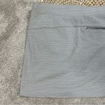 Athleta Stripe Modern Metro Skort Skirt Mini Zip Pocket Outdoor Grey Tan Size XS Photo 6