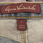 Gloria Vanderbilt  16 Short Bahama Wash Straight Leg Jeans Photo 4