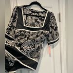 Violet+Claire NWT  Size M Black White Paisley Satin Tie Back Pullover Blouse Photo 4