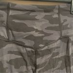 Athleta Elation Camo 7/8 Tight Leggings Black Gray- Size Small Photo 6