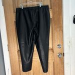 ASOS women’s Black Sweatpants Relaxed size 16 Photo 5