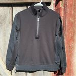 Athleta  Triumph Hybrid Half Zip Sweatshirt Black XS Photo 2