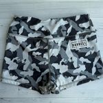 The Barbell Cartel Women’s Camo Gray, Black & White Comp Short 2.5” Size S Photo 3