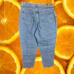 Bill Blass Women's Blue Easy Fit Short Length 29" Stretch Jeans Size 14 Photo 2