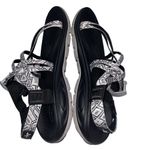 Chacos Women’s Chaco Gray & Black Classic Strappy Sandals size 10 Photo 3