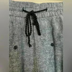 Old Navy  Chambray Embroidered Shorts (N9) Photo 3