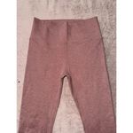 Vuori  Women's High Rise Elevation Ribbed Studio Legging Pink‎ Size Small Photo 4
