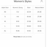 Untucklt Sorbo Windowpane Plaid Woman's Long Sleeve Button Down Size 4 Regular Photo 4