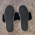 Victoria's Secret  Slippers SIZE M Photo 2