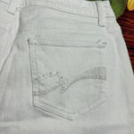 St. John ’s Bay White Capris​ Photo 3