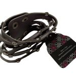 Paparazzi Faux Leather Sass Squad Bracelet Gray & Silver Snap Button Jewelry New Photo 1