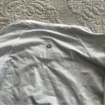 Lululemon  white swiftly tech long sleeve size 6 Photo 2