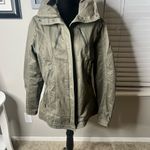 Kuhl  woman’s Lena Jacket large army Green wind and water resistant Photo 5