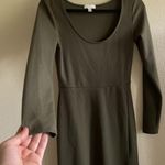 Leith - Elegant Olive Green Long Sleeve Midi Dress with slit - Size S Photo 0