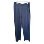 Chico's  design knit pull-on pants wrinkle-resistant Size 3 straight leg. Photo 2