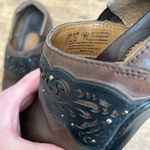 Ariat  Women’s Leather Black Detail Clog Shoes Sz 5.5‎ Photo 4