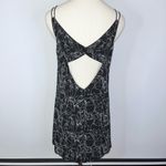 Urban Outfitters  // SILENCE + NOISE Ella Printed Crepe Shift Mini Dress Medium Photo 9