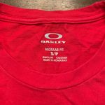 Oakley  T-Shirt Men’s Small Red Graphic Photo 1