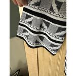 Ming Wang  Black White Geometric Pattern Knit 3/4 Bell Sleeve Cardigan Size M Photo 3